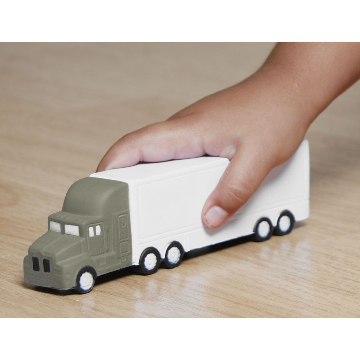 TRAILER ANTI-STRESS - SOC 024